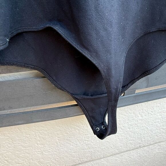 Abercrombie & Fitch Soft Collection Corset Bodysuit in Black | XL - Picture 4 of 5